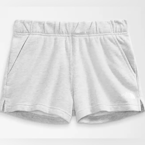Womens The North Face shorts, brand new with tags - Picture 3 of 6